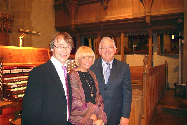 Jean-Pierre Steijvers, Vera Tariverdieva, James-David Christy in Worchester, Wesley Methodist Church , after the concert